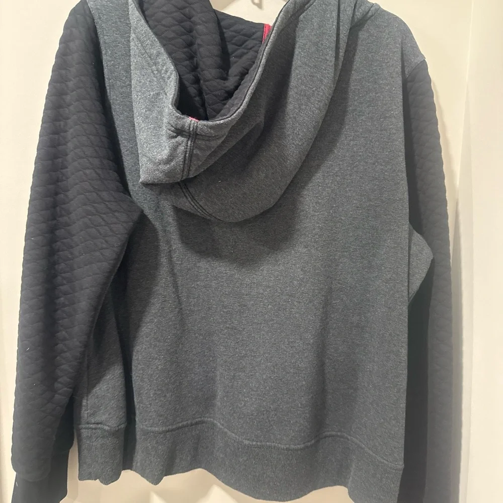 Harley Davidson Gray and Black Sweater - Picture 2 of 4